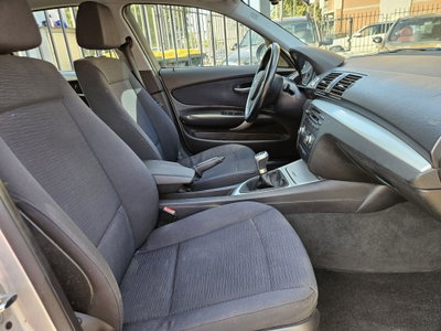 BMW Serie 1 116i cat 5 porte Futura (11)