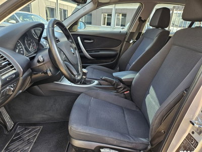 BMW Serie 1 116i cat 5 porte Futura (7)