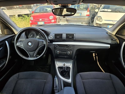 BMW Serie 1 116i cat 5 porte Futura (9)