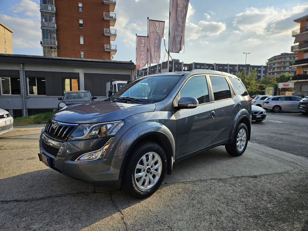 Mahindra XUV500 XUV500 2.2 16V AWD W8