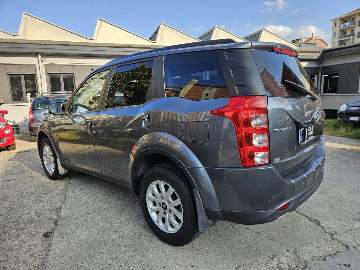 Mahindra XUV500 XUV500 2.2 16V AWD W8 (5)