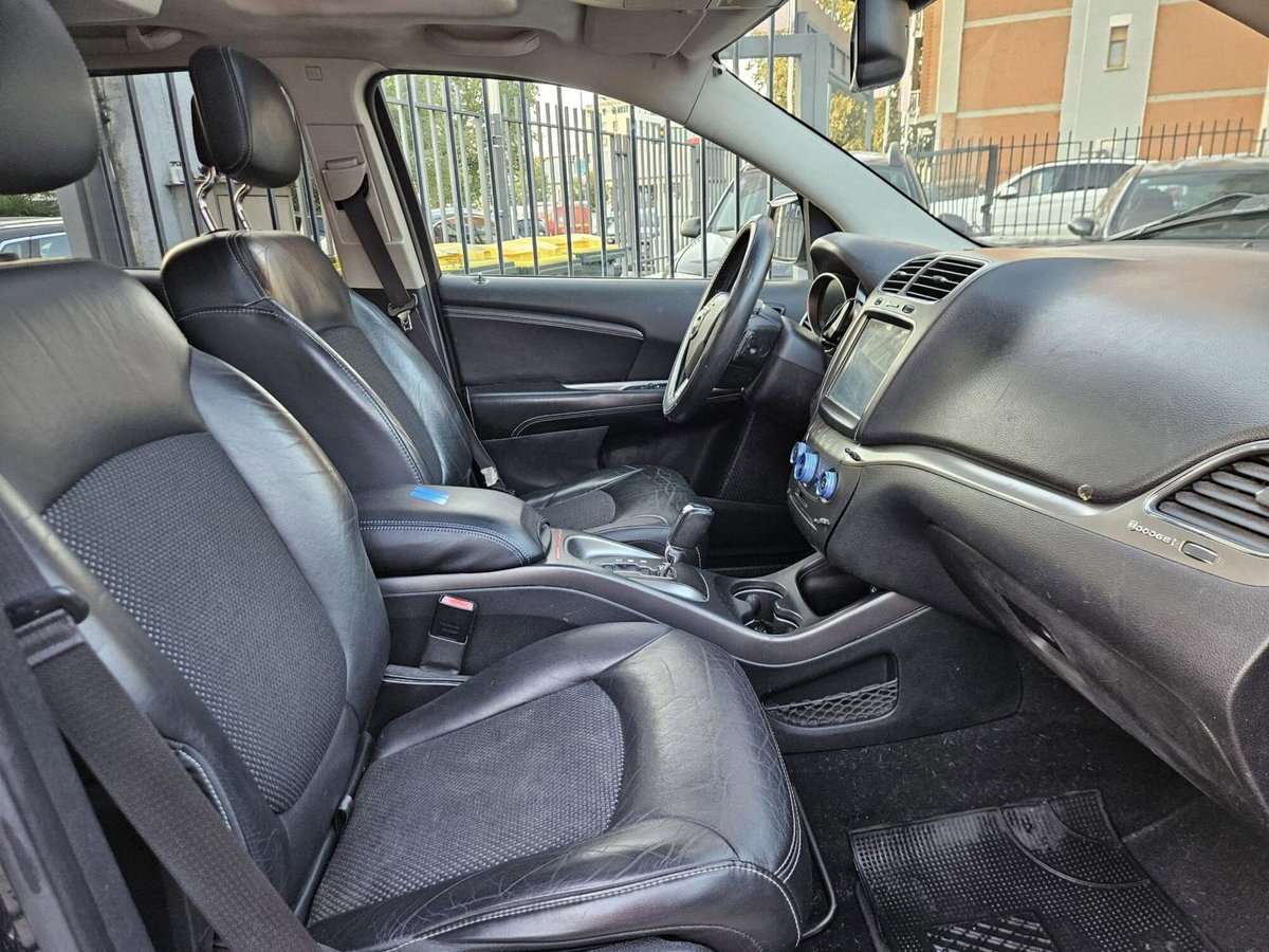 Fiat Freemont 2.0 Multijet 170 CV (10)