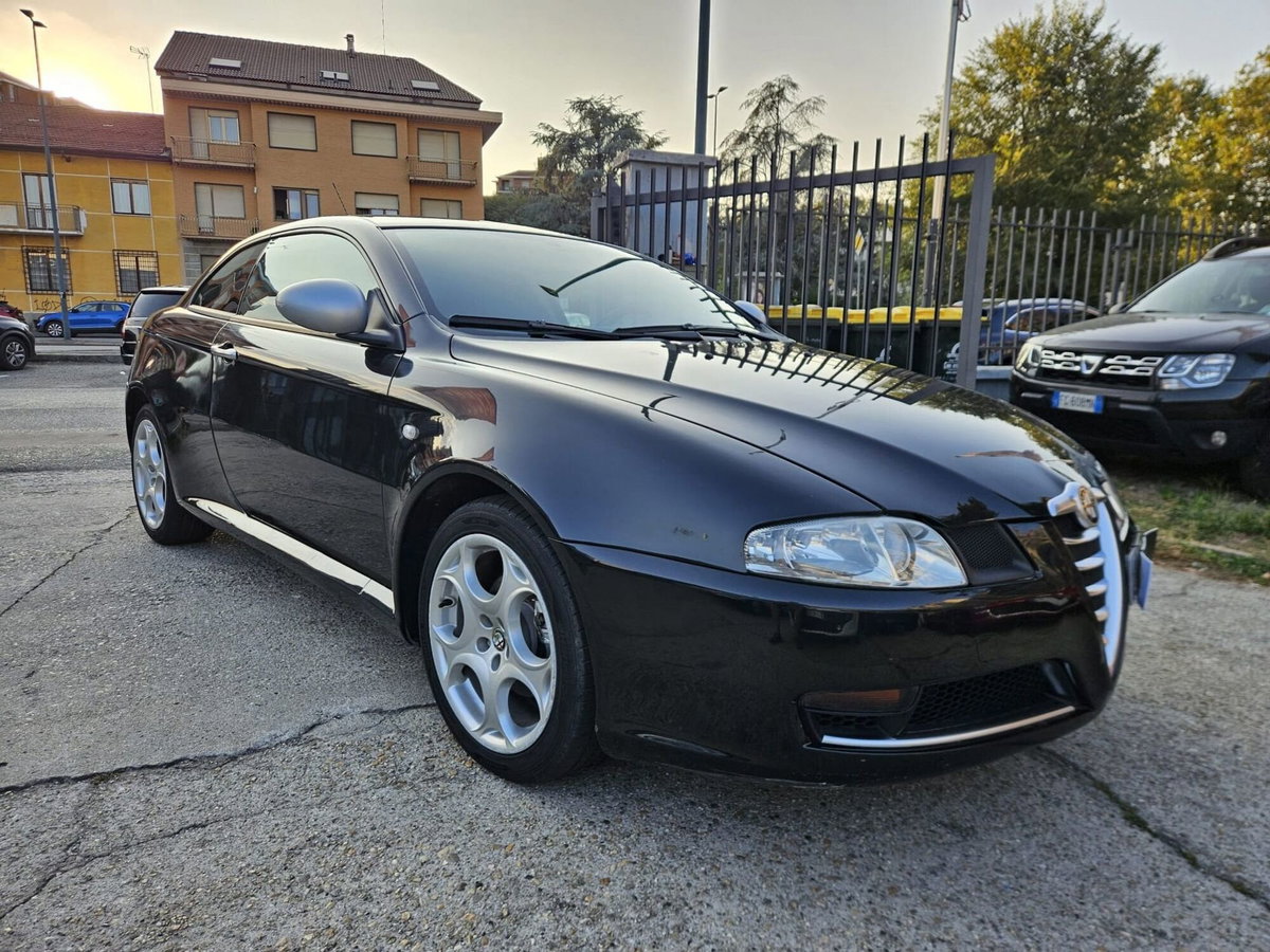 Alfa Romeo GT 1.9 MJT 16V Progression (3)