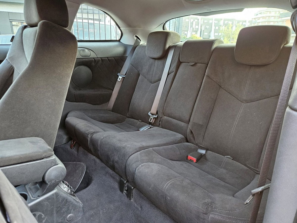Alfa Romeo GT 1.9 MJT 16V Progression (9)