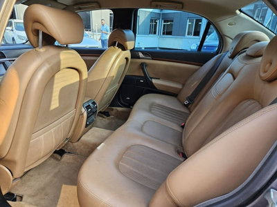 Lancia Thesis JTD 20V aut. Executive (9)