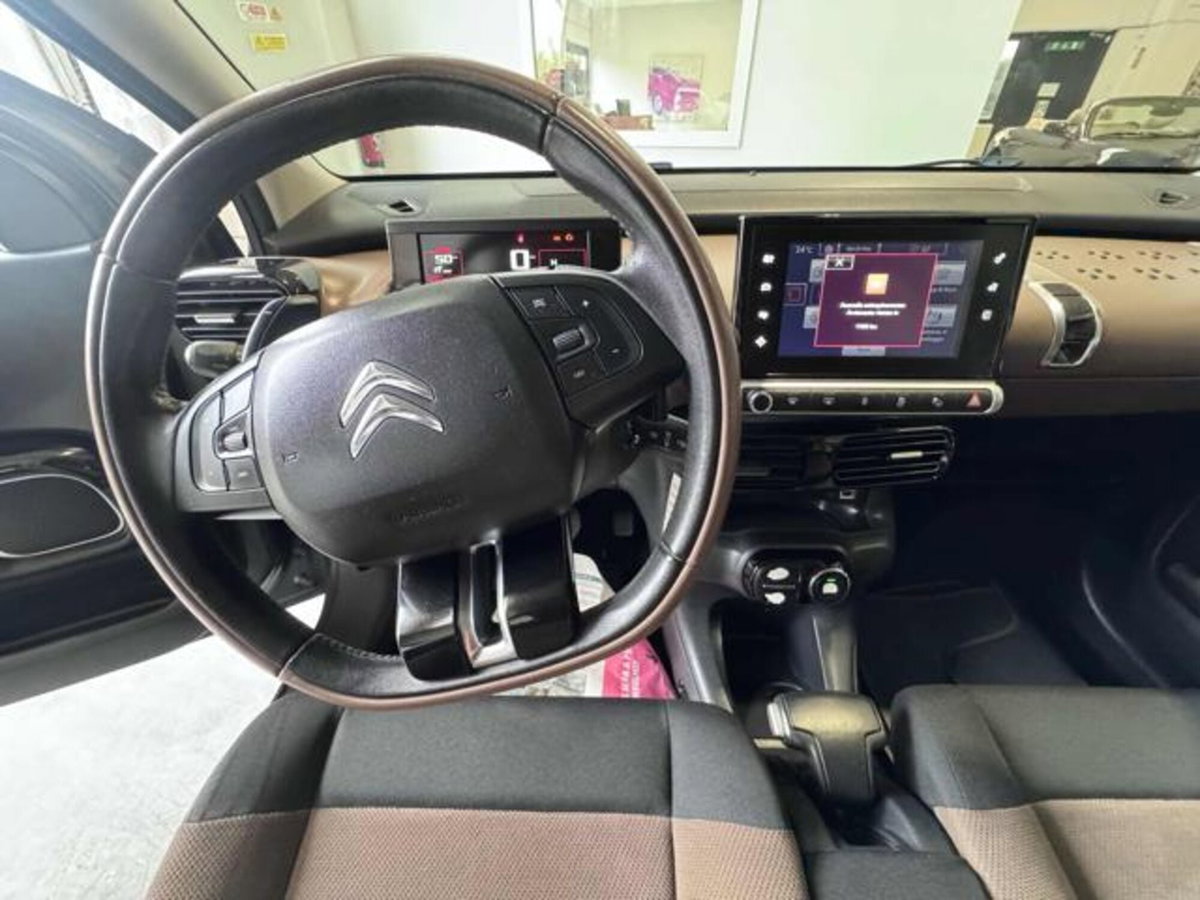 Citroen C4 Cactus BlueHDi 100 S&S ETG6 Shine (14)