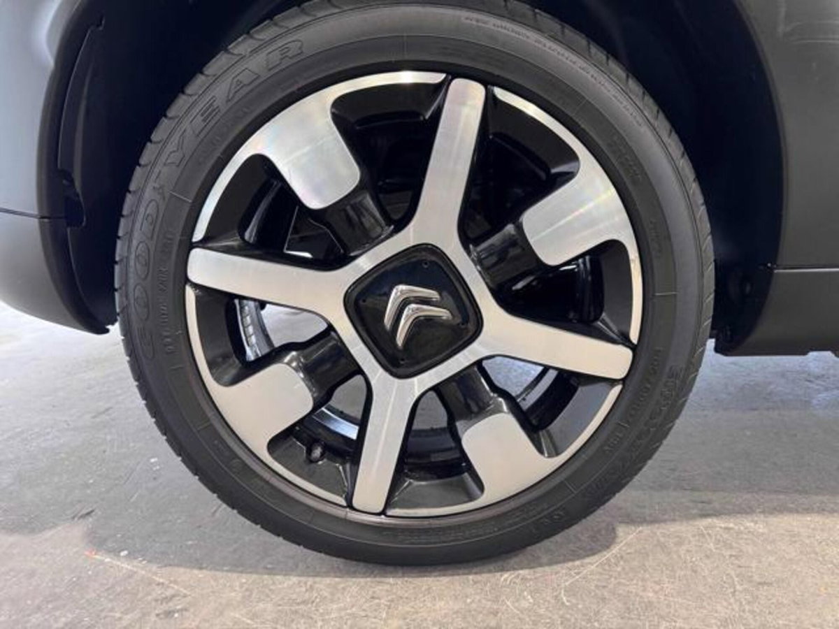 Citroen C4 Cactus BlueHDi 100 S&S ETG6 Shine (9)