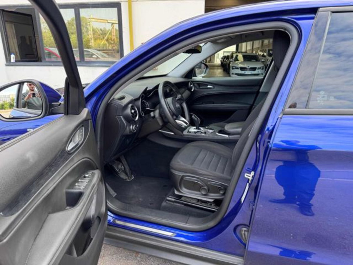 Alfa Romeo Stelvio Stelvio 2.2 Turbodiesel 160 CV AT8 RWD Super Business (7)
