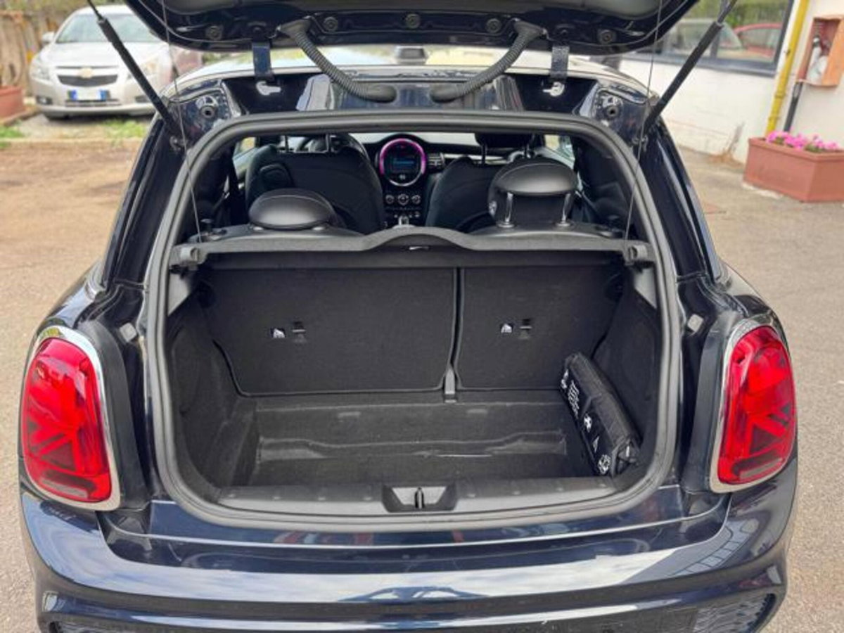 MINI Mini 1.5 Cooper Resolute (7)