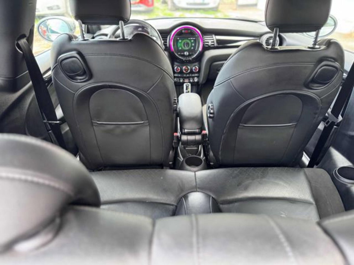 MINI Mini 1.5 Cooper Resolute (8)