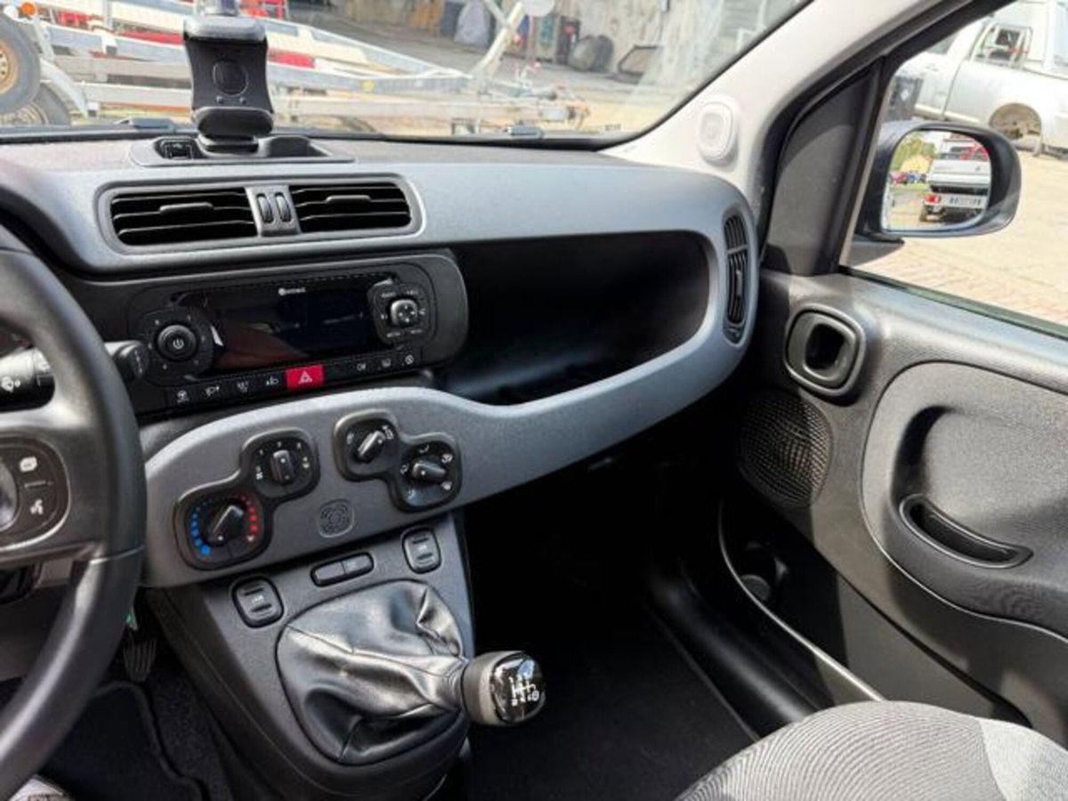 Fiat Panda 1.0 firefly hybrid s&s 70cv 5p.ti (15)