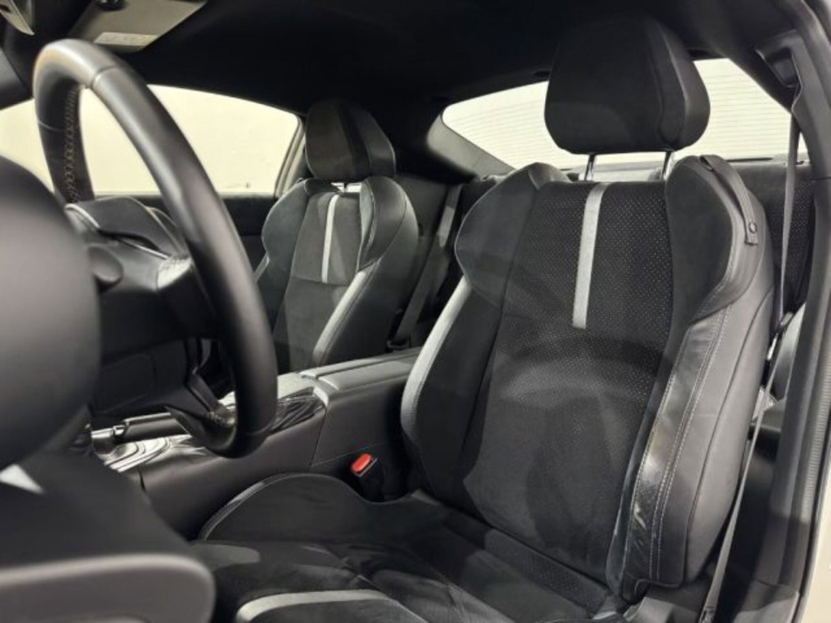 Toyota GR86 2.Premium Sport A/T (13)