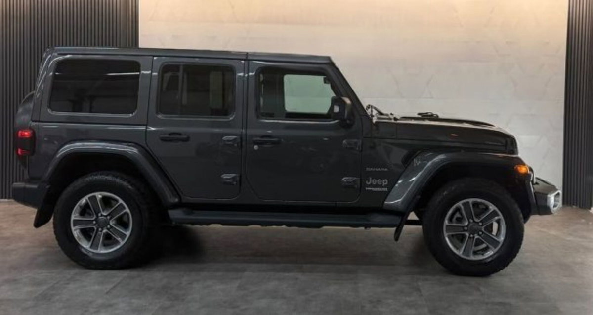 Jeep Wrangler 2.2 Mjt II Sahara (9)