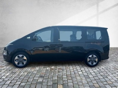 Hyundai Staria 1.6 hev 2wd auto (3)