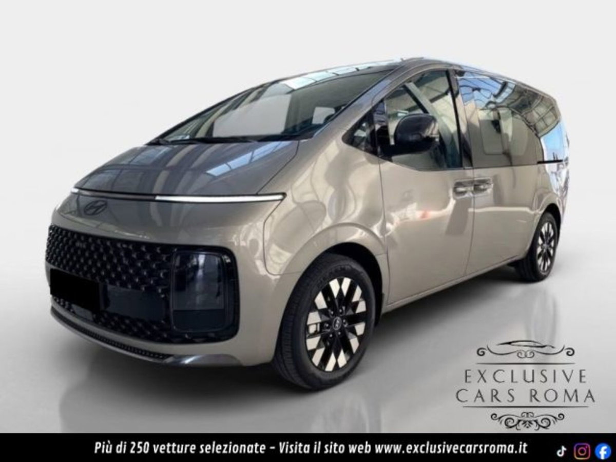 Hyundai Staria 1.6 hev 2wd auto