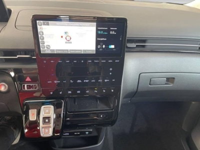 Hyundai Staria 1.6 hev 2wd auto (19)