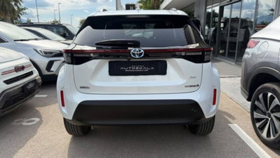 Toyota Yaris Cross 1.5 Hybrid 5p. E-CVT Lounge (4)