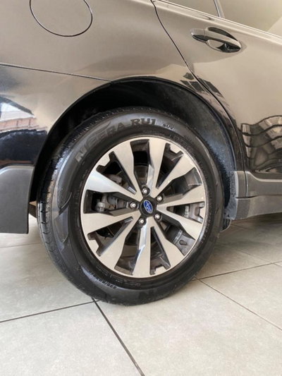 Subaru Outback 2.0d Lineartronic Unlimited (19)