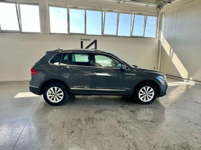 Volkswagen Tiguan 2.0 TDI 150 CV SCR DSG 4MOTION Life (8)