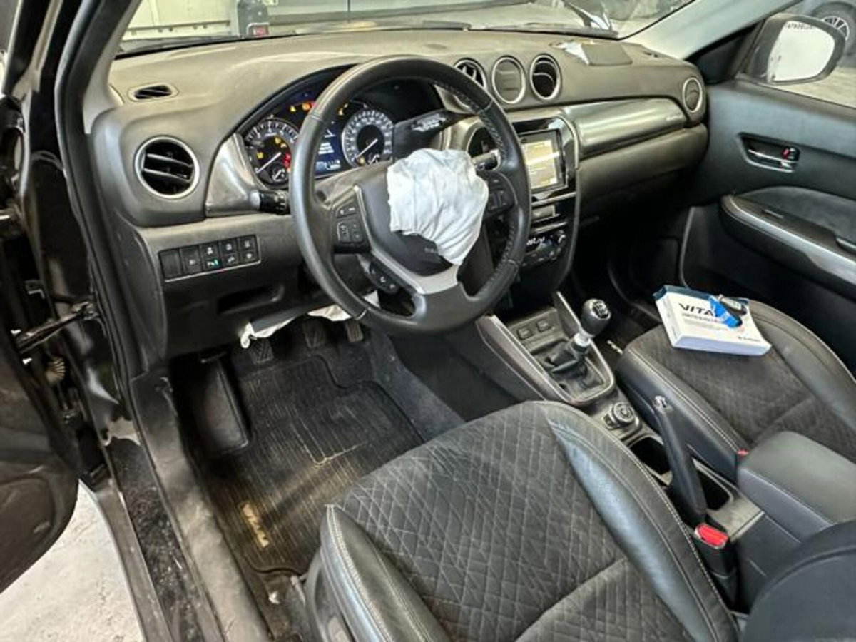 Suzuki Vitara 1.4 Hybrid 4WD AllGrip Easy Top (14)