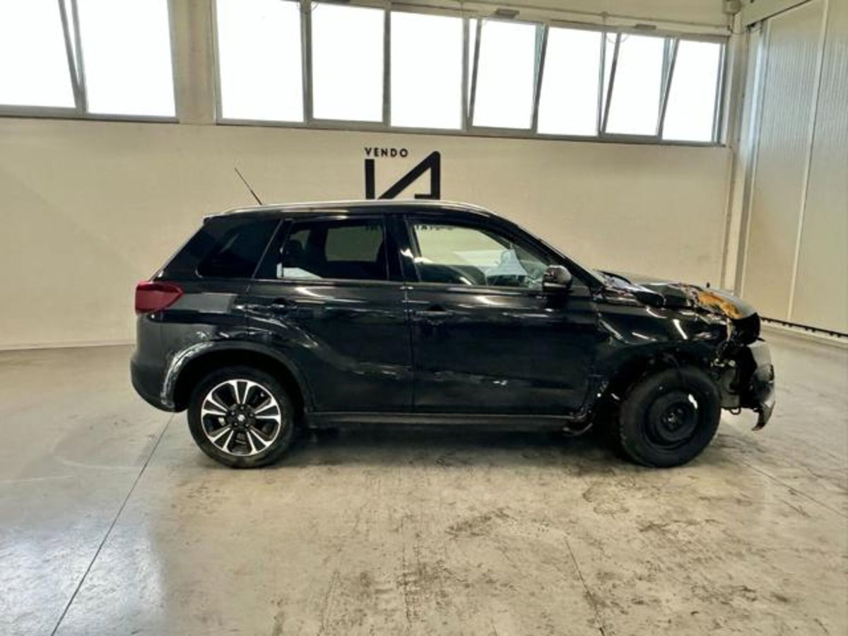 Suzuki Vitara 1.4 Hybrid 4WD AllGrip Easy Top (8)