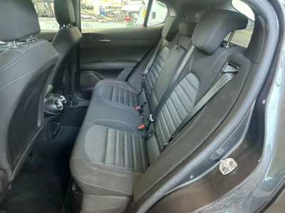 Alfa Romeo Stelvio Stelvio 2.2 Turbodiesel 160 CV AT8 RWD Super Business (12)