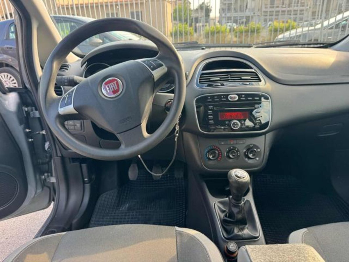 Fiat Punto Evo 1.3 Mjt 95 CV DPF 5 porte S&S Dualogic Dynamic (10)