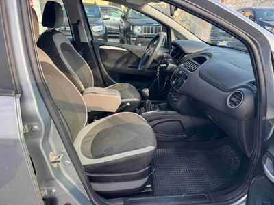 Fiat Punto Evo 1.3 Mjt 95 CV DPF 5 porte S&S Dualogic Dynamic (14)