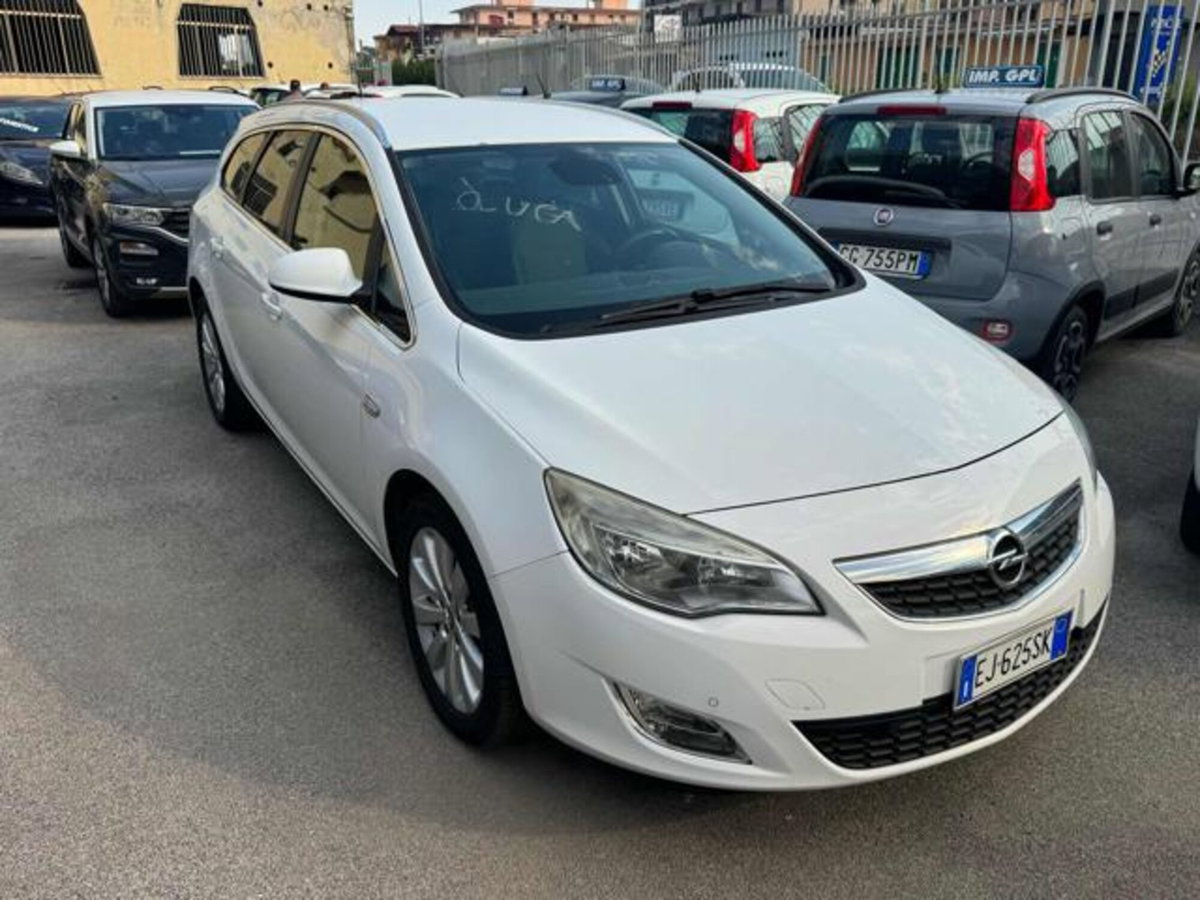 Opel Astra Station Wagon 1.7 CDTI 110CV Sports Cosmo (3)