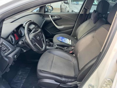 Opel Astra Station Wagon 1.7 CDTI 110CV Sports Cosmo (5)