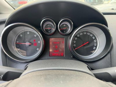 Opel Astra Station Wagon 1.7 CDTI 110CV Sports Cosmo (8)