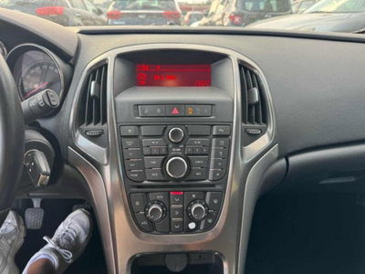 Opel Astra Station Wagon 1.7 CDTI 110CV Sports Cosmo (9)