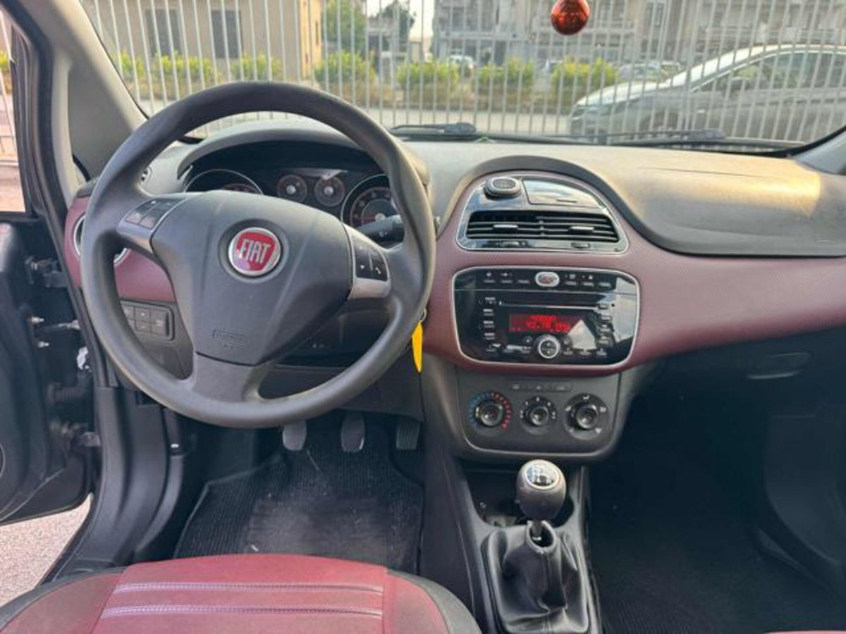 Fiat Punto Evo 1.4 5 porte Active Natural Power (15)