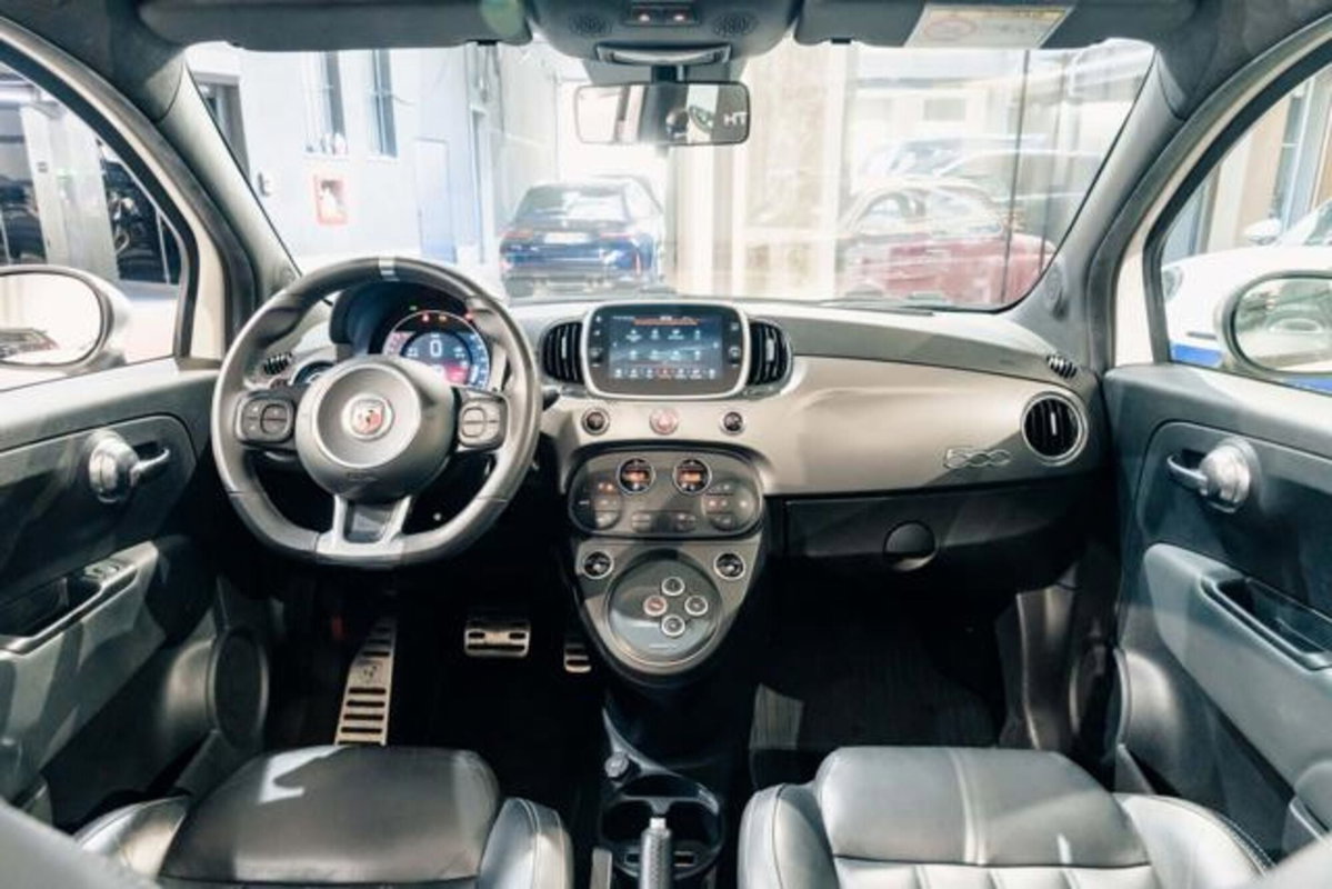Abarth 595 Cabrio 595 C 1.4 Turbo T-Jet 165 CV (10)