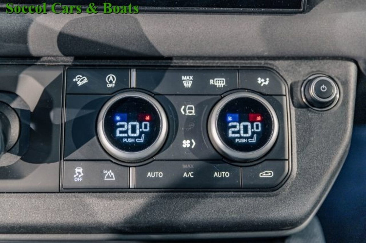 Land Rover Defender 110 3.0D I6 200 CV AWD Auto X-Dynamic HSE (19)