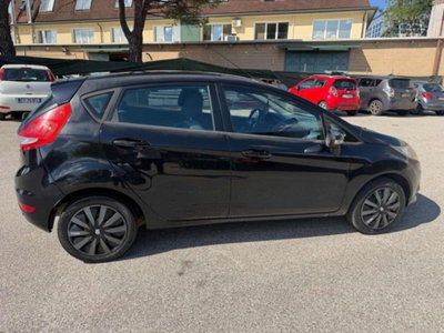 Ford Fiesta 1.4 TDCi 68CV 5 porte Titanium (9)