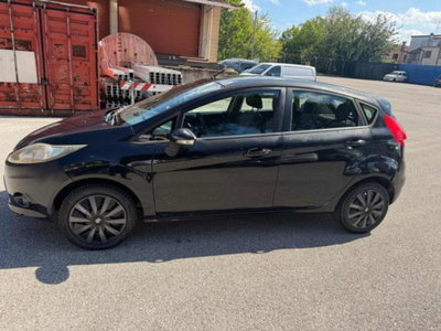 Ford Fiesta 1.4 TDCi 68CV 5 porte Titanium (3)