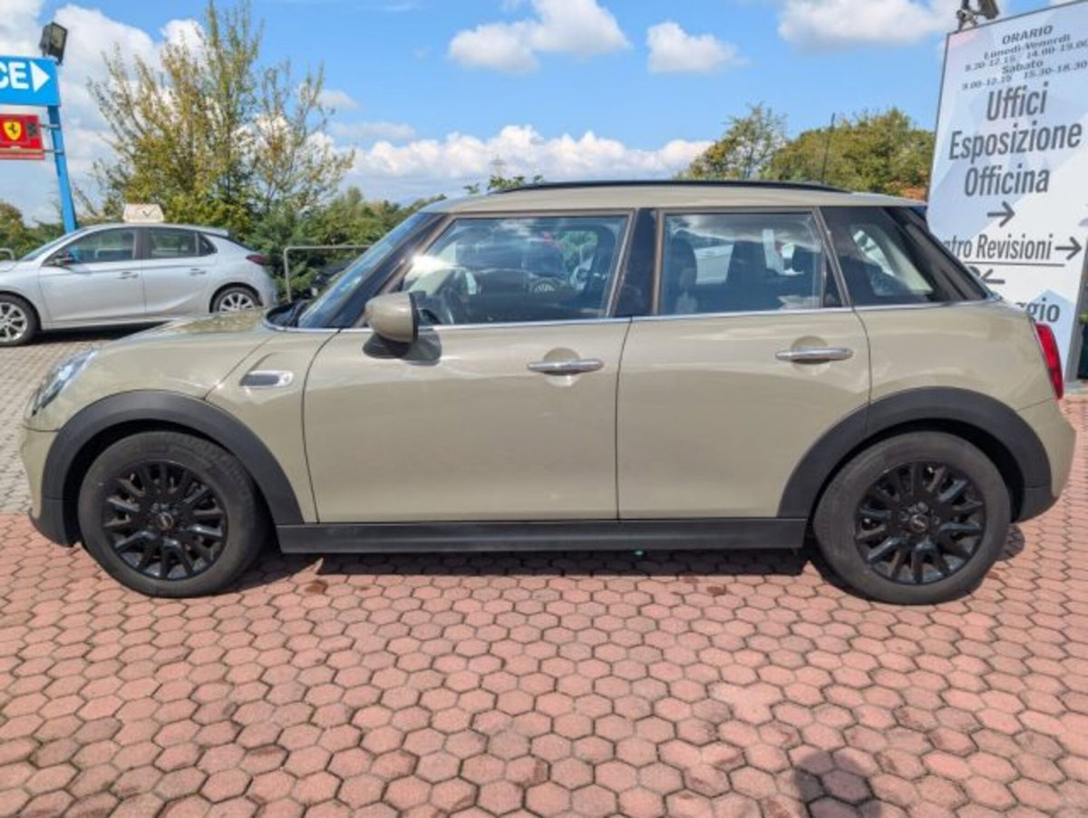 MINI Mini 1.5 One 5 porte (4)