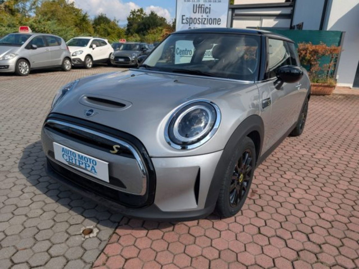 MINI Mini Cooper SE Essential