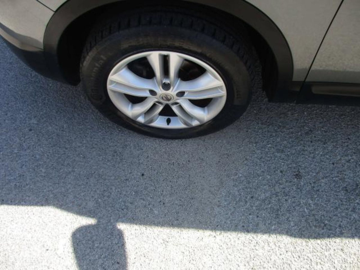 Nissan Qashqai 1.5 dCi DPF Acenta (8)