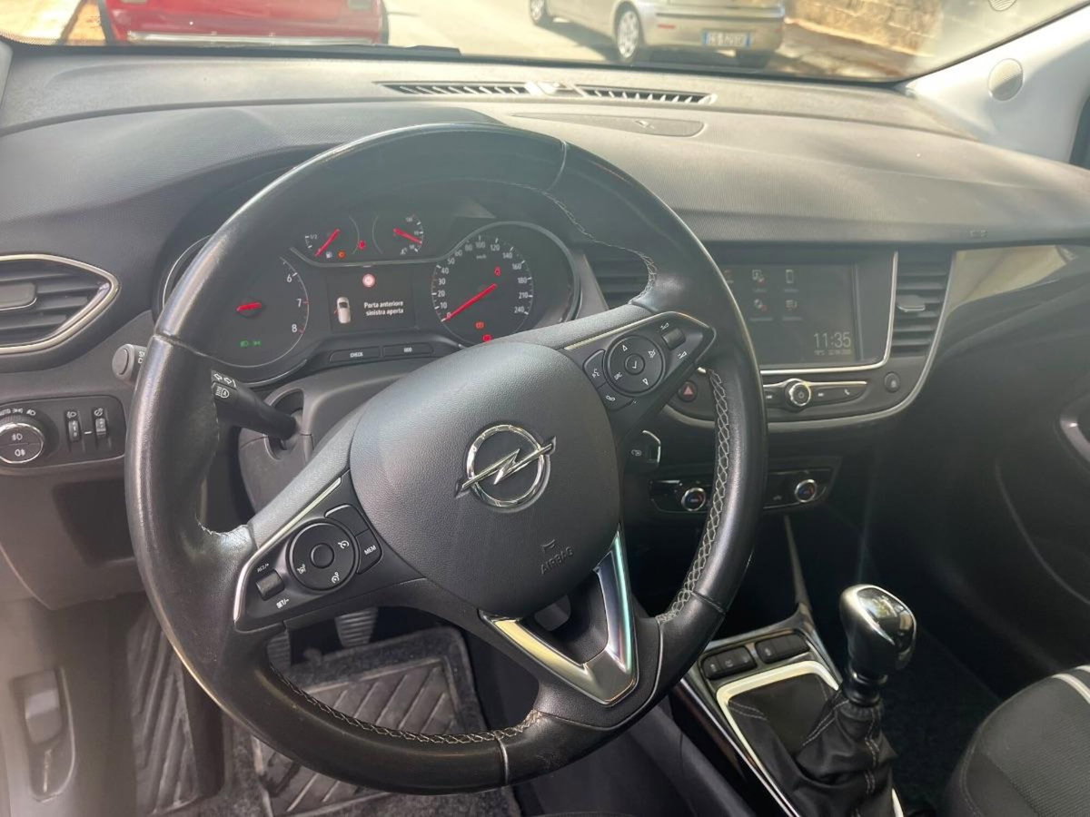 Opel Crossland 1.5 ecotec Ultimate 110cv (11)