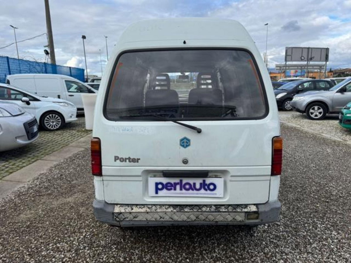 Piaggio Porter Furgone 1.3i 16V cat Blind Van (5)