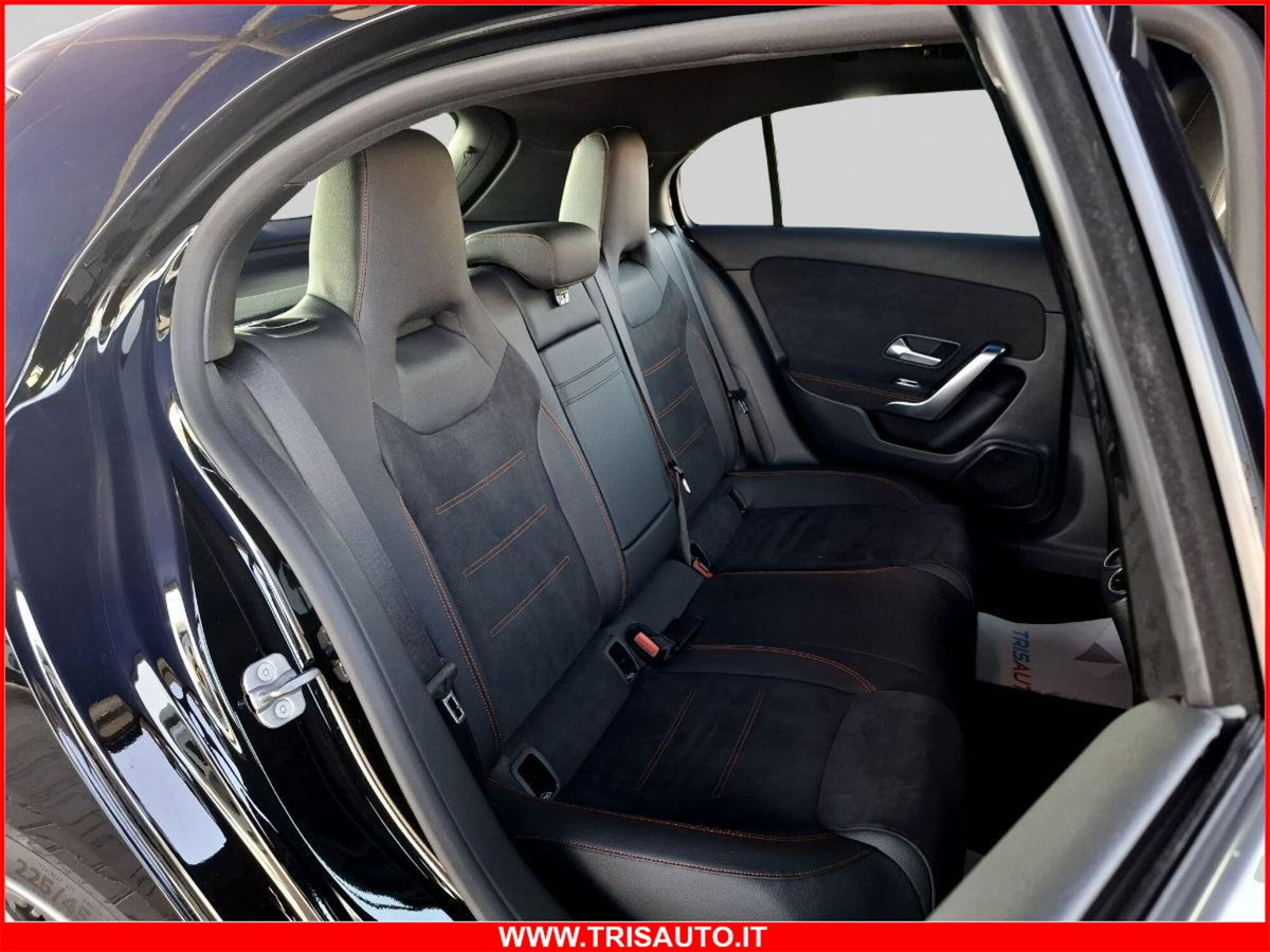 Mercedes-Benz Classe A 180 d Premium (8)