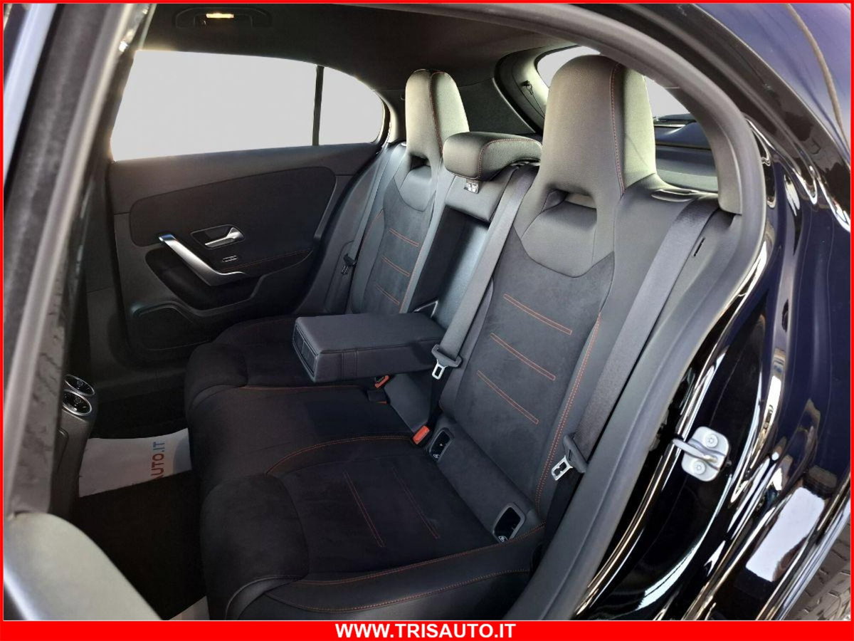 Mercedes-Benz Classe A 180 d Premium (9)