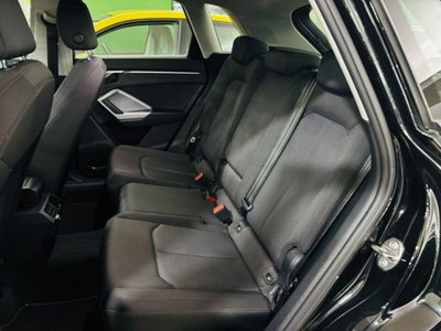 Audi Q3 35 TDI quattro S tronic Business Advanced (10)
