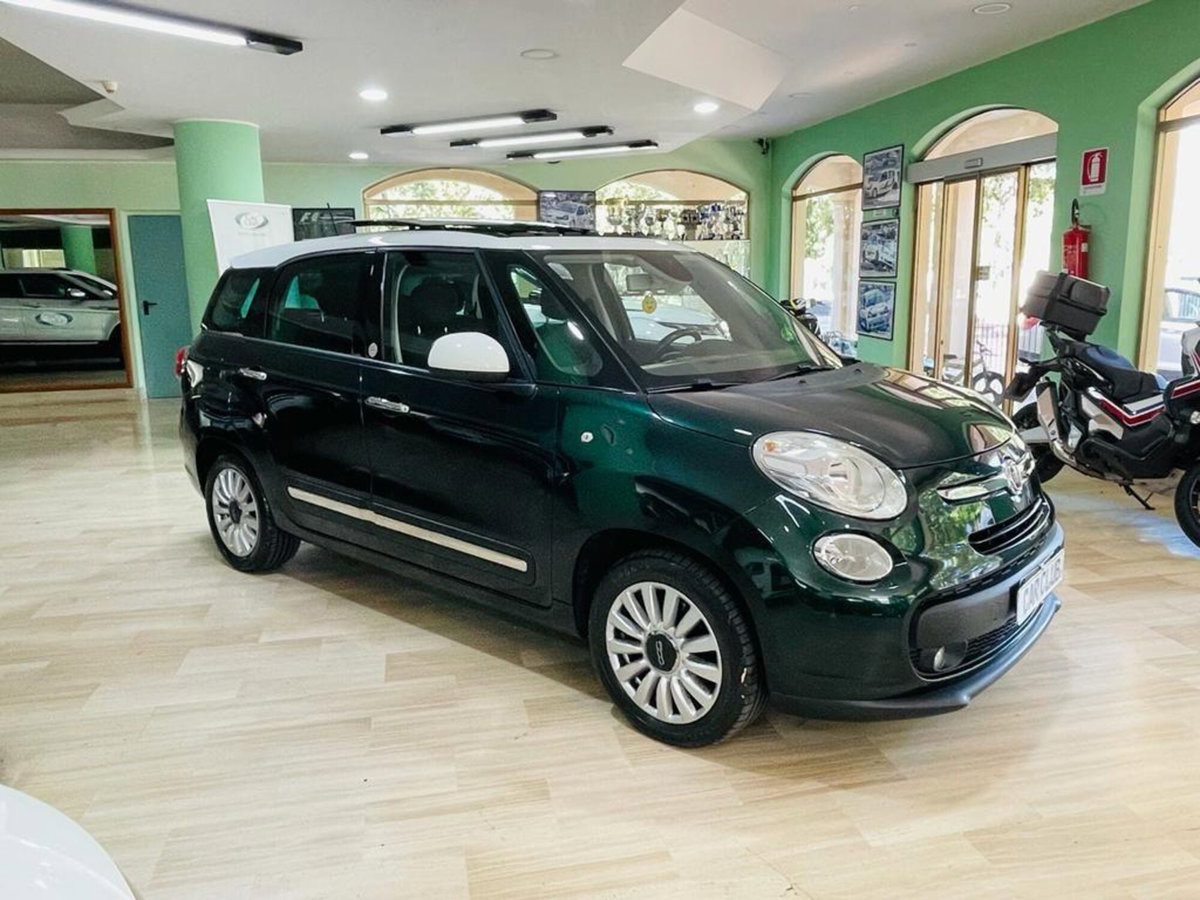 Fiat 500L Living 1.6 Multijet 120 CV Lounge (3)