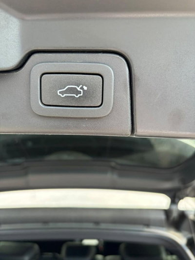 Land Rover Range Rover Evoque 2.0 TD4 150 CV 5p. Pure (14)