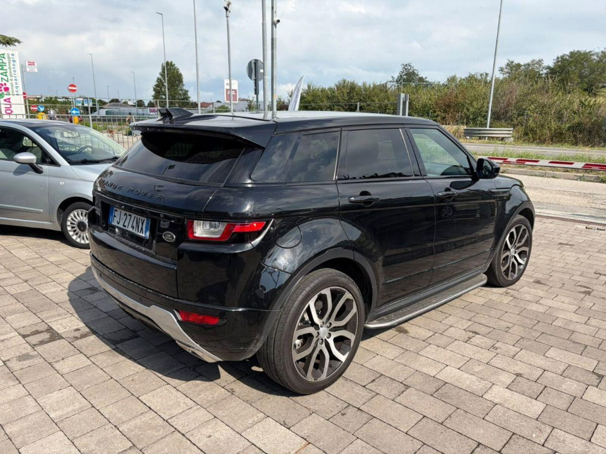 Land Rover Range Rover Evoque 2.0 TD4 150 CV 5p. Pure (2)
