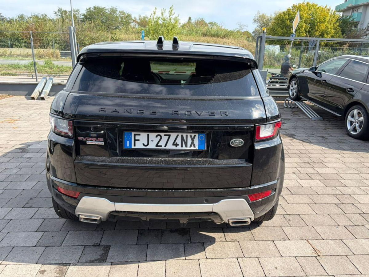 Land Rover Range Rover Evoque 2.0 TD4 150 CV 5p. Pure (3)