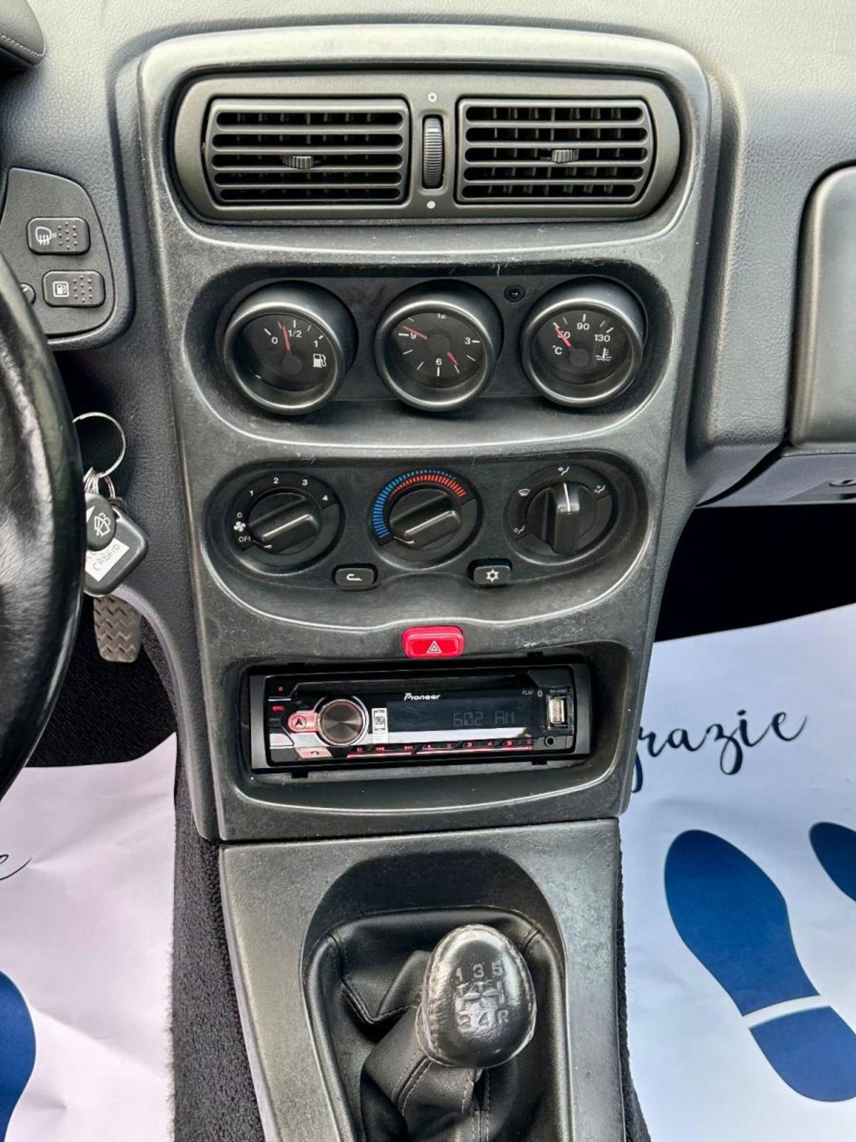 Alfa Romeo Spider 2.0i 16V Twin Spark cat (16)
